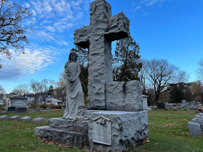 La Belle Cemetery - Oconomowoc