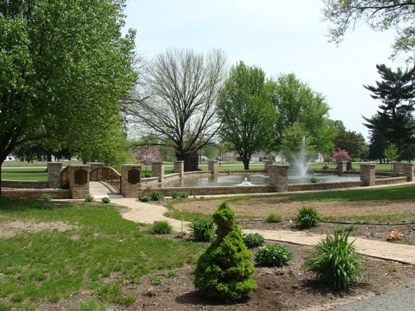 Roselawn Memorial Park - Terra Haute