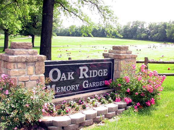 Oak Ridge Memory Gardens - Independence