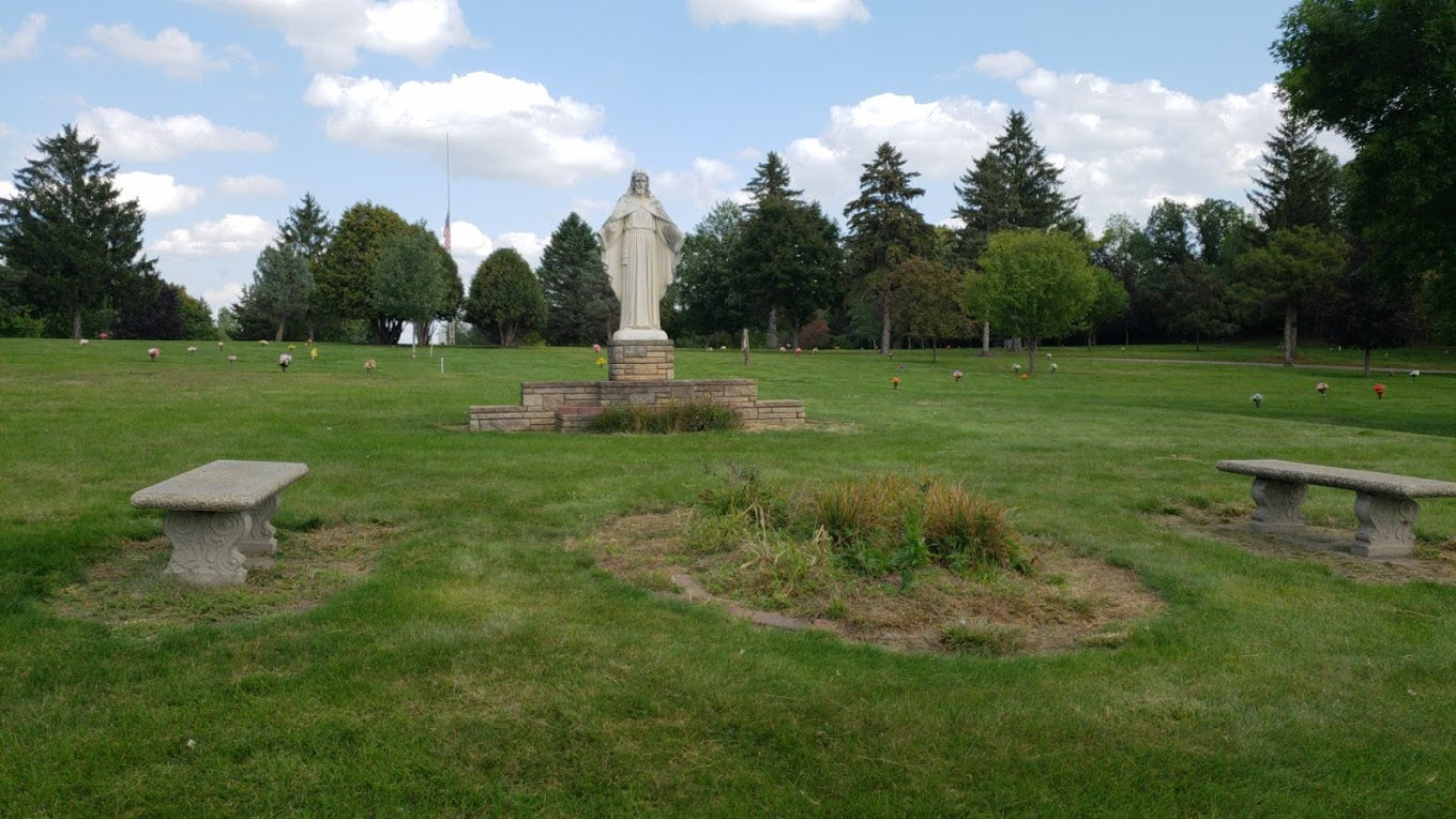 Evergreen Memorial Gardens - Mahtomedi