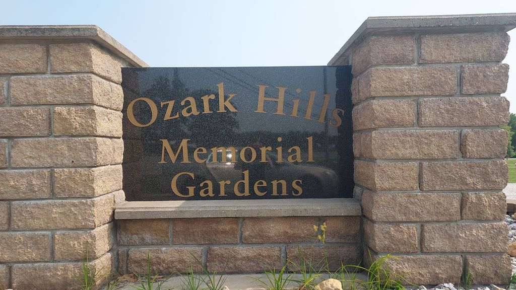 Ozark Hills Memorial Gardens - Rolla