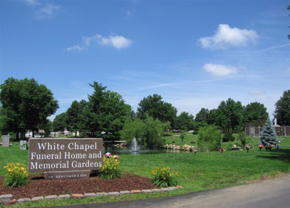 White Chapel Cemetery (Newcomer's) - Gladstone-CB-002346